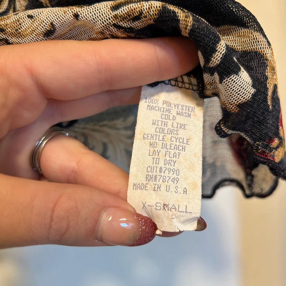 Y2K vintage Wet Seal Floral Mesh Blouse - Picture 9 of 10
